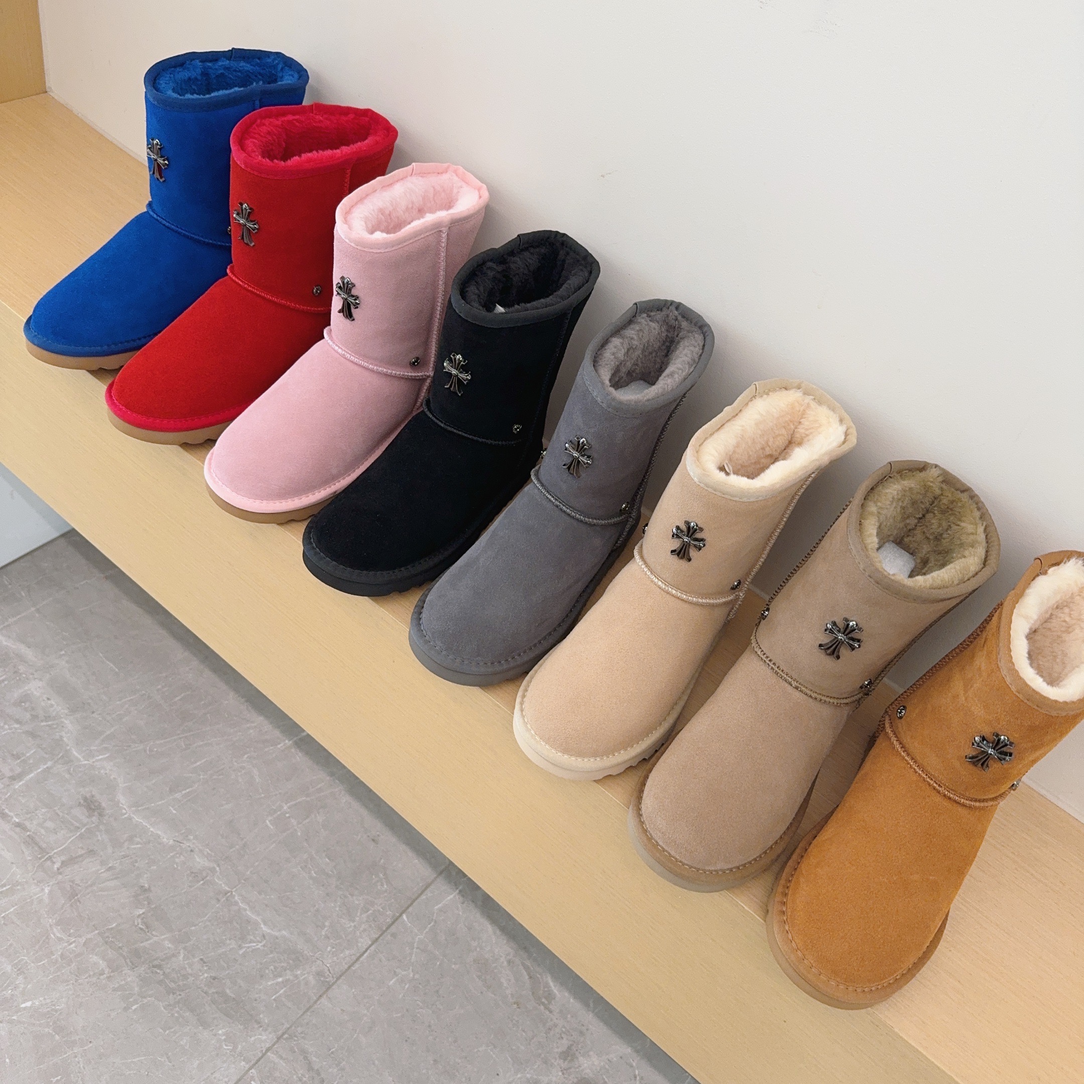 UGG Kids 5825 Mid-Calf Boots Cross Motif