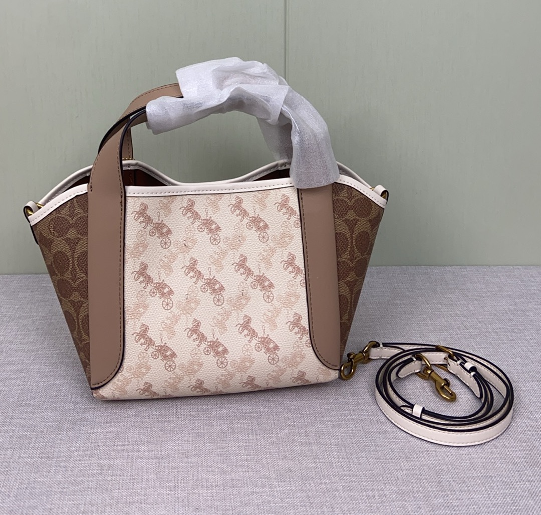 Coach Hadley Mini  Bucket Bag