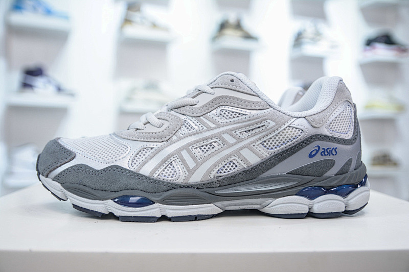 ASICS Running Shoes product
