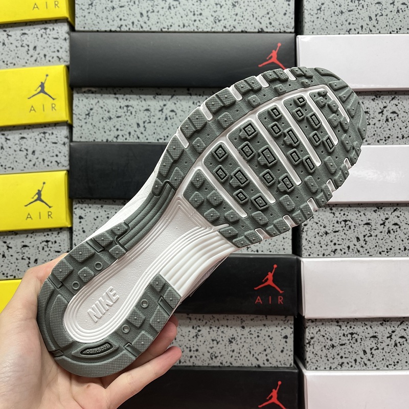 Nike P-6000