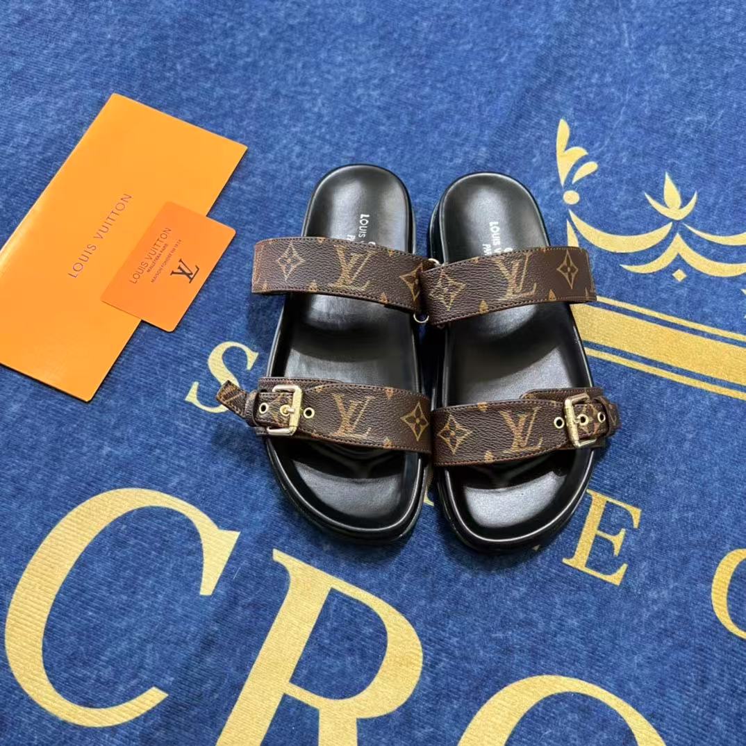 LV slippers