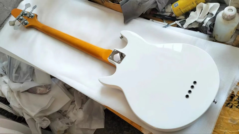 4 String Grabber style Electric Bass guitar white Professional