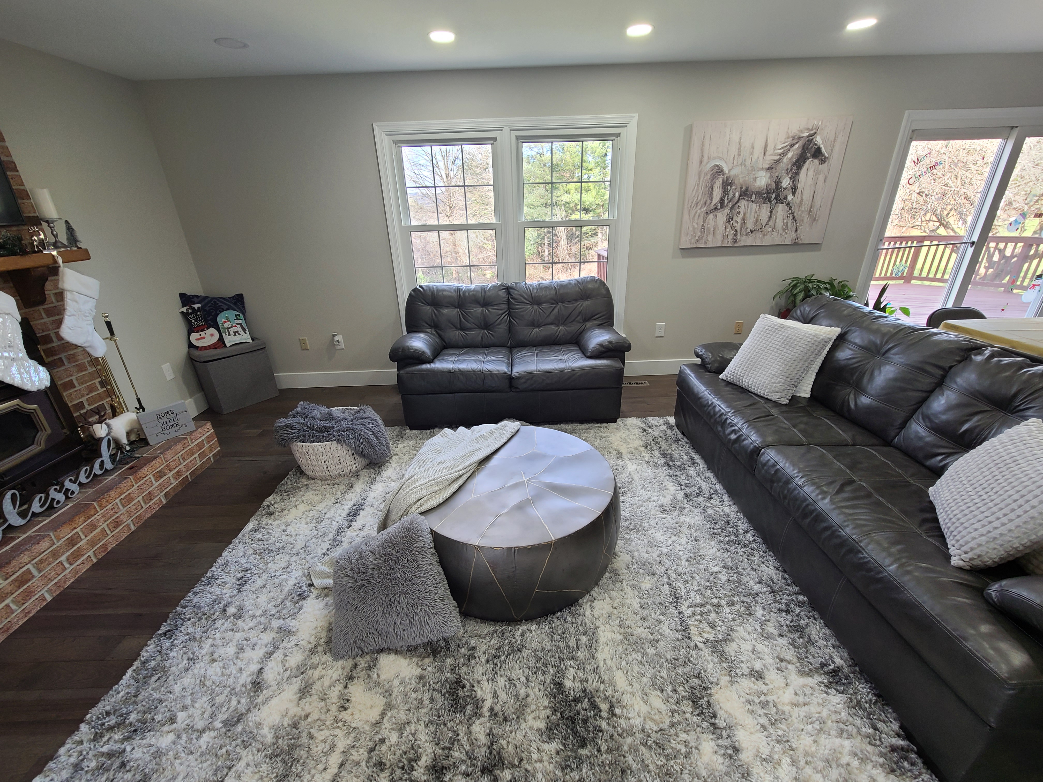 Home Collection Vernice Silver Coffee Table