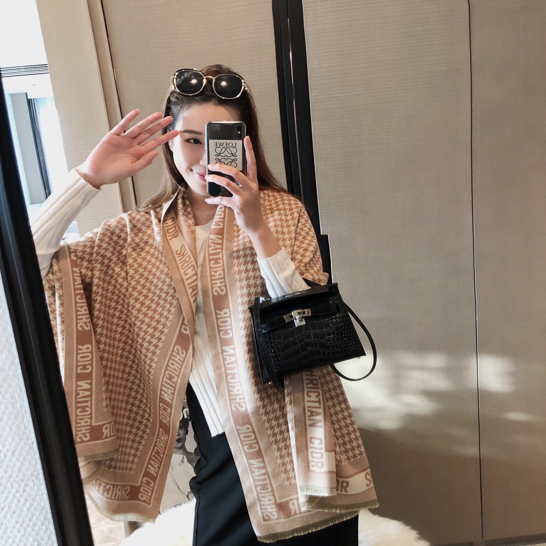 Dior Oblique Cashmere Scarf Beige product images