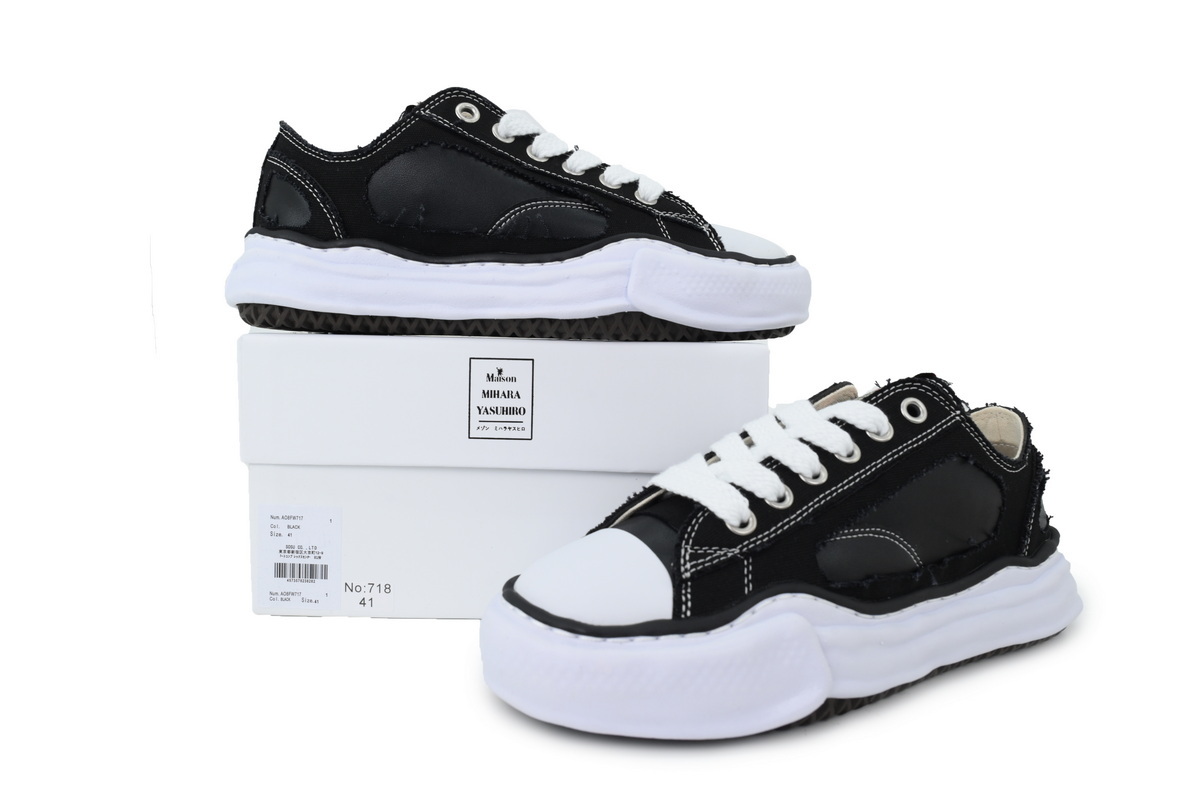 MIHARA YASUHIRO Black NO.718