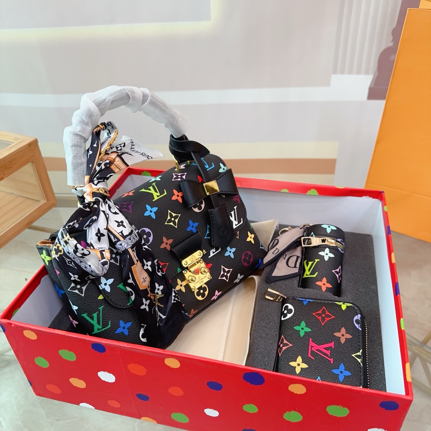 LV Victory handbag