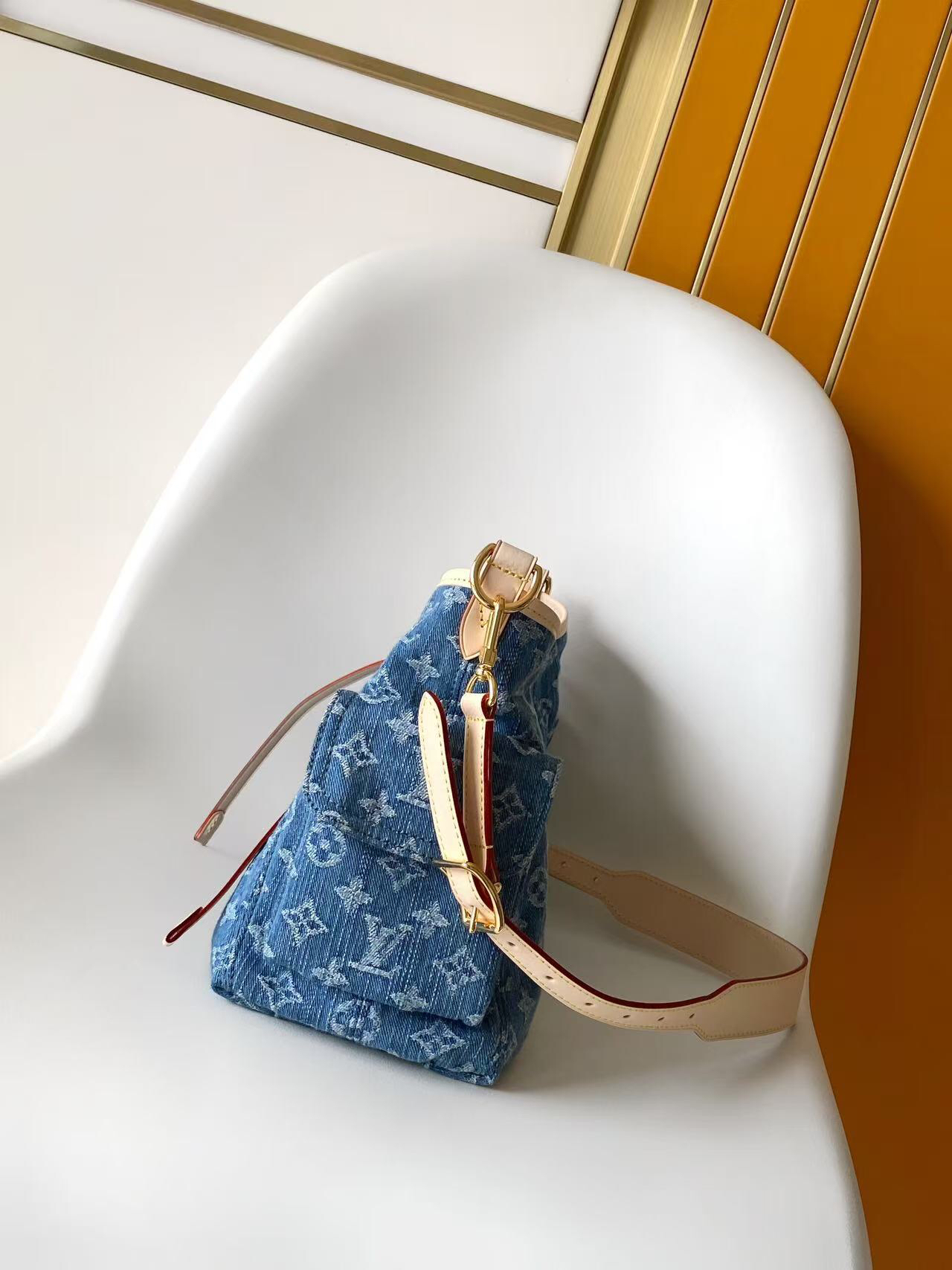 LV Carryall Cargo PM Handbag