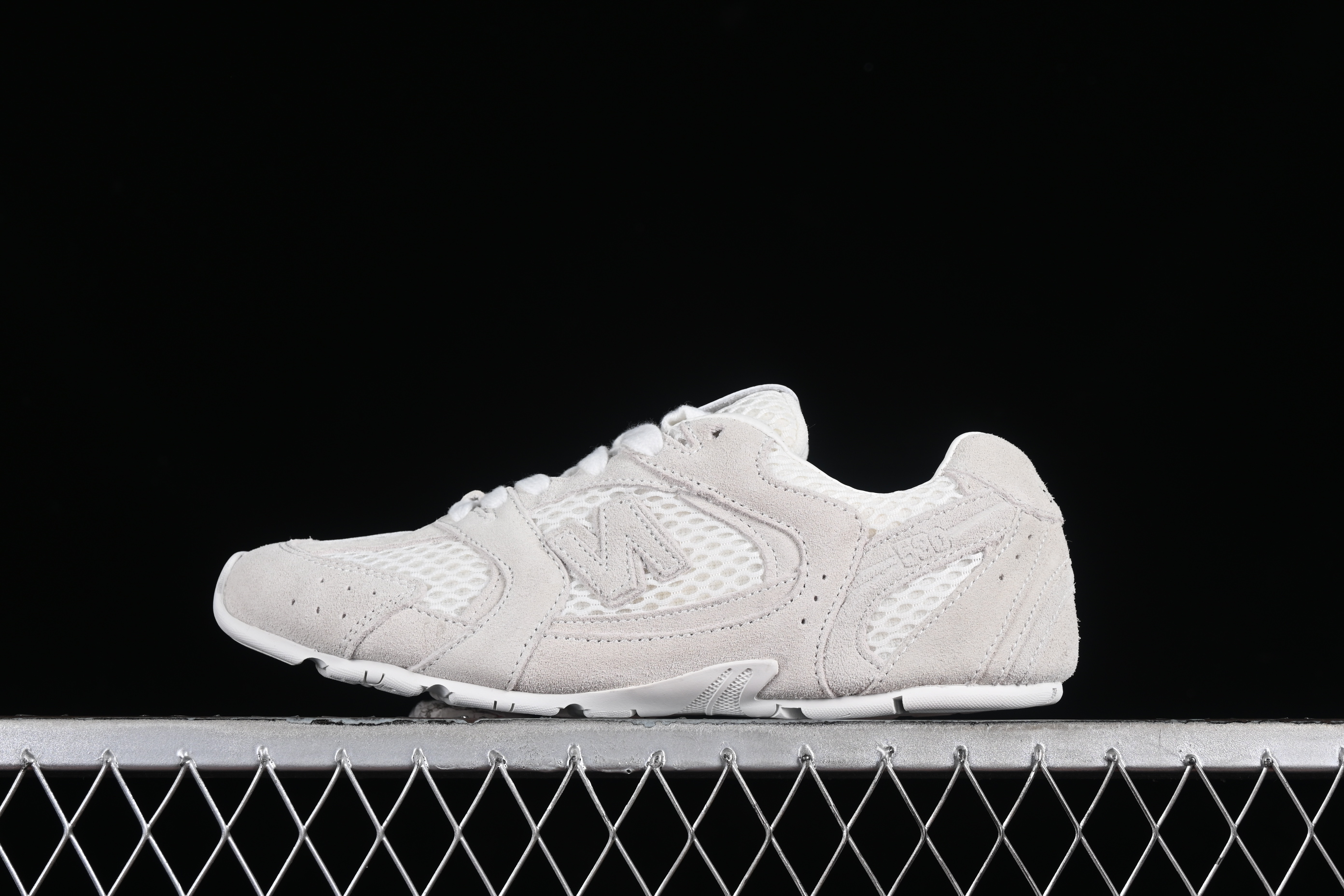 MiuMiu x New Balance 530