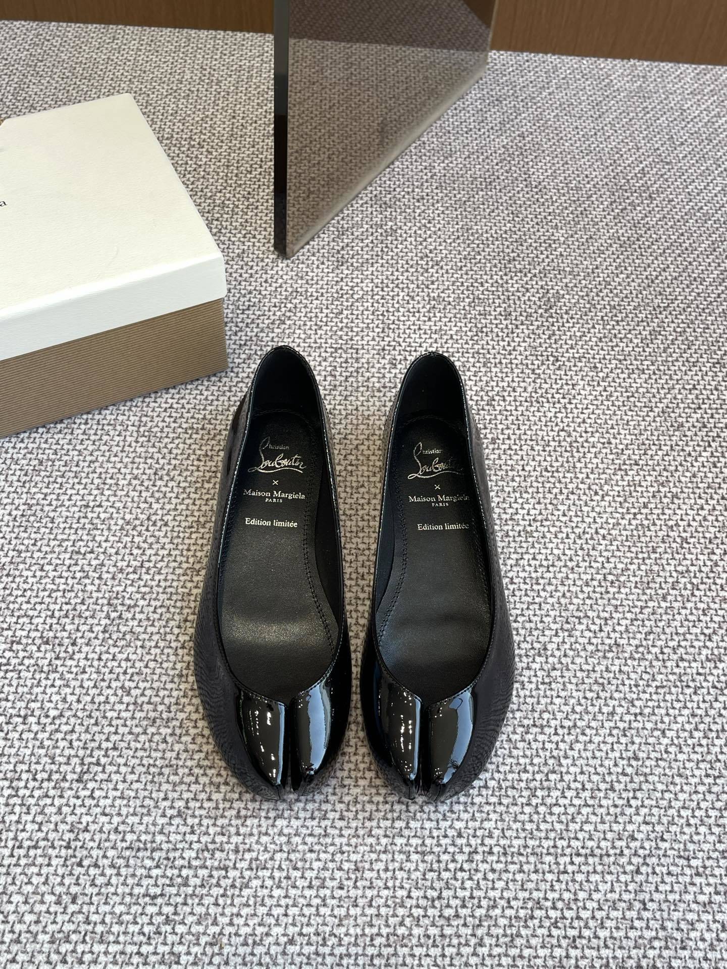 Christian Louboutin NO789 Black Ballet Flats