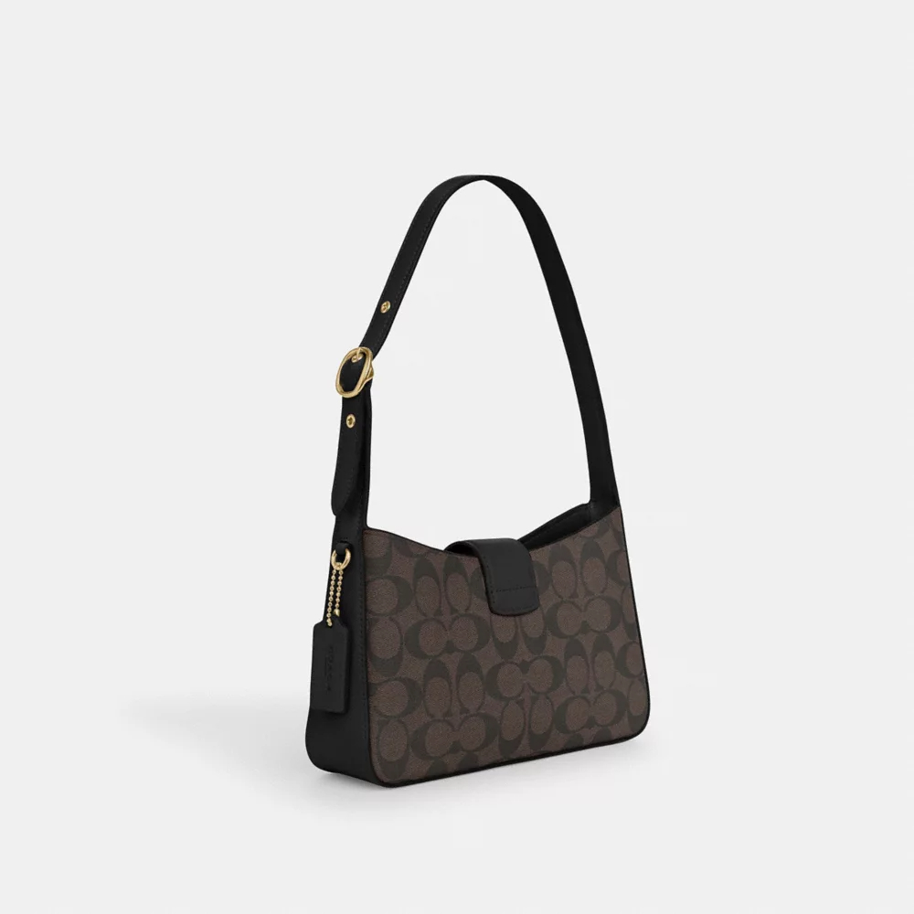 COAthtCH Classic handbags