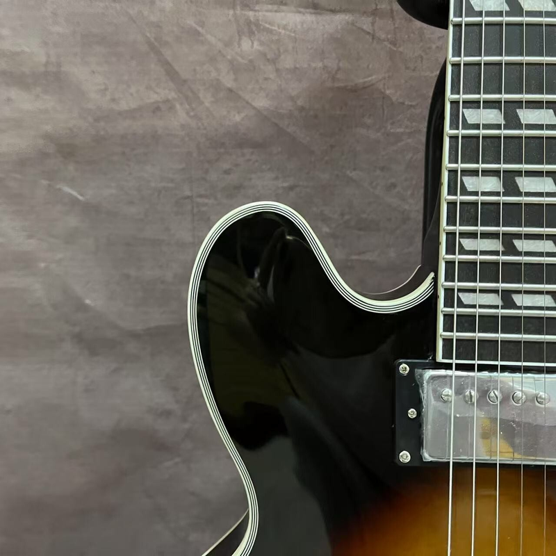Custom ES-335 Electric Guitar Semi-Hollow Body Caramellato sunburst maple body