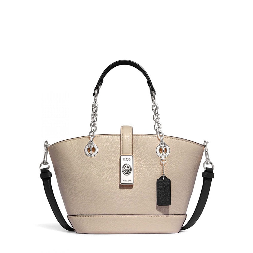 COAthtCH Classic handbags