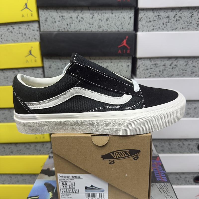 Vans Black White Slip On