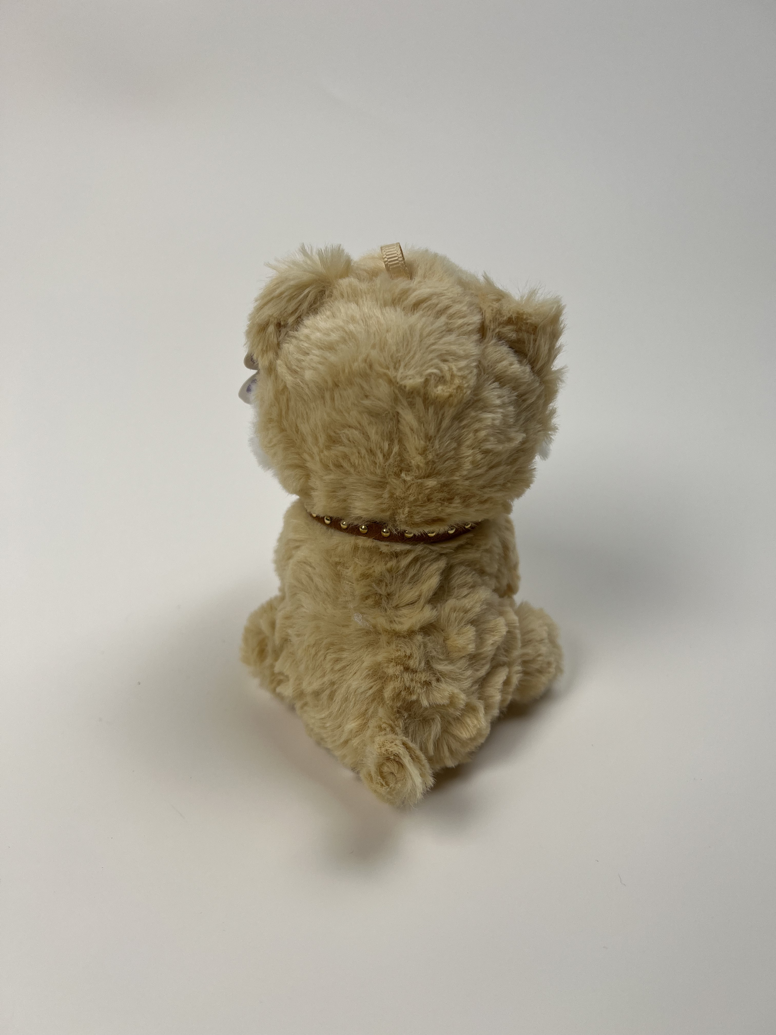 Plush Pomeranian Toy with a Heart-Shaped Collar