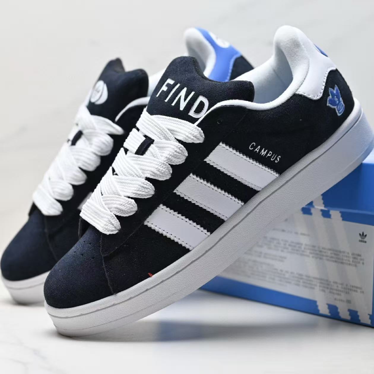 Adidas Campus