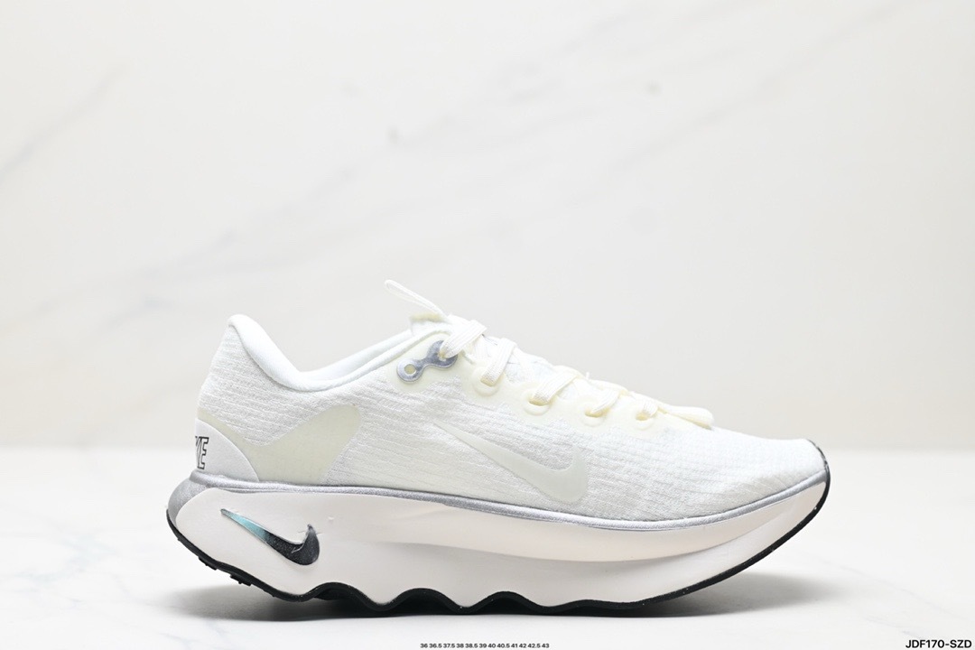 Nike MOTIVA