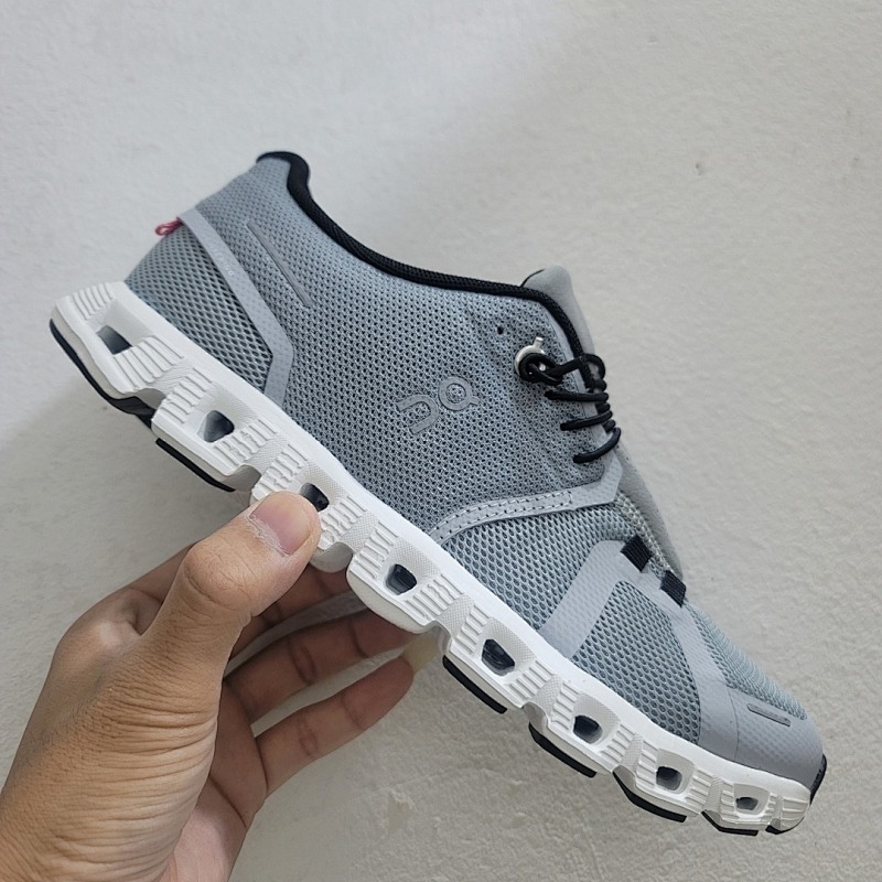 On Cloud 5 colour options