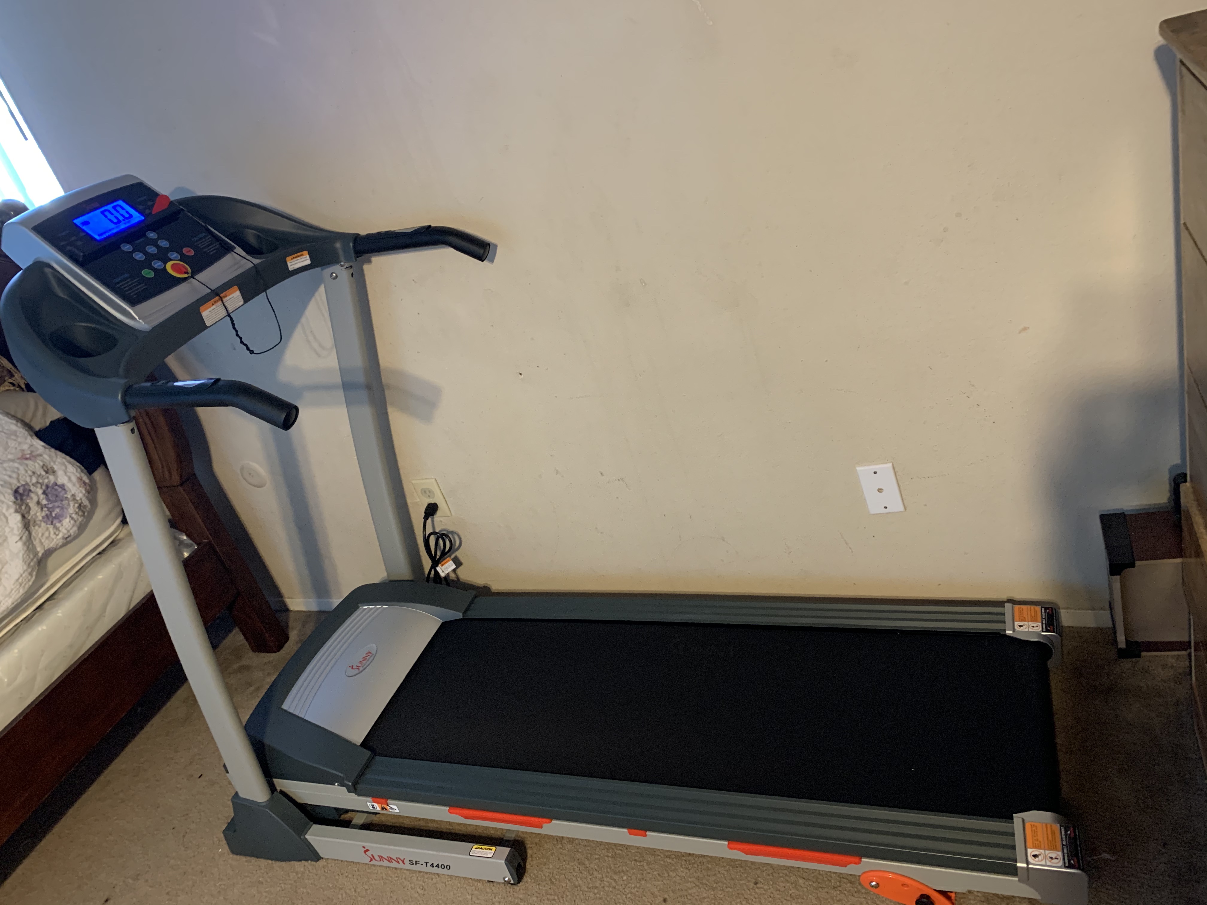 Folding Incline Treadmill with Optional Exclusive SunnyFit App