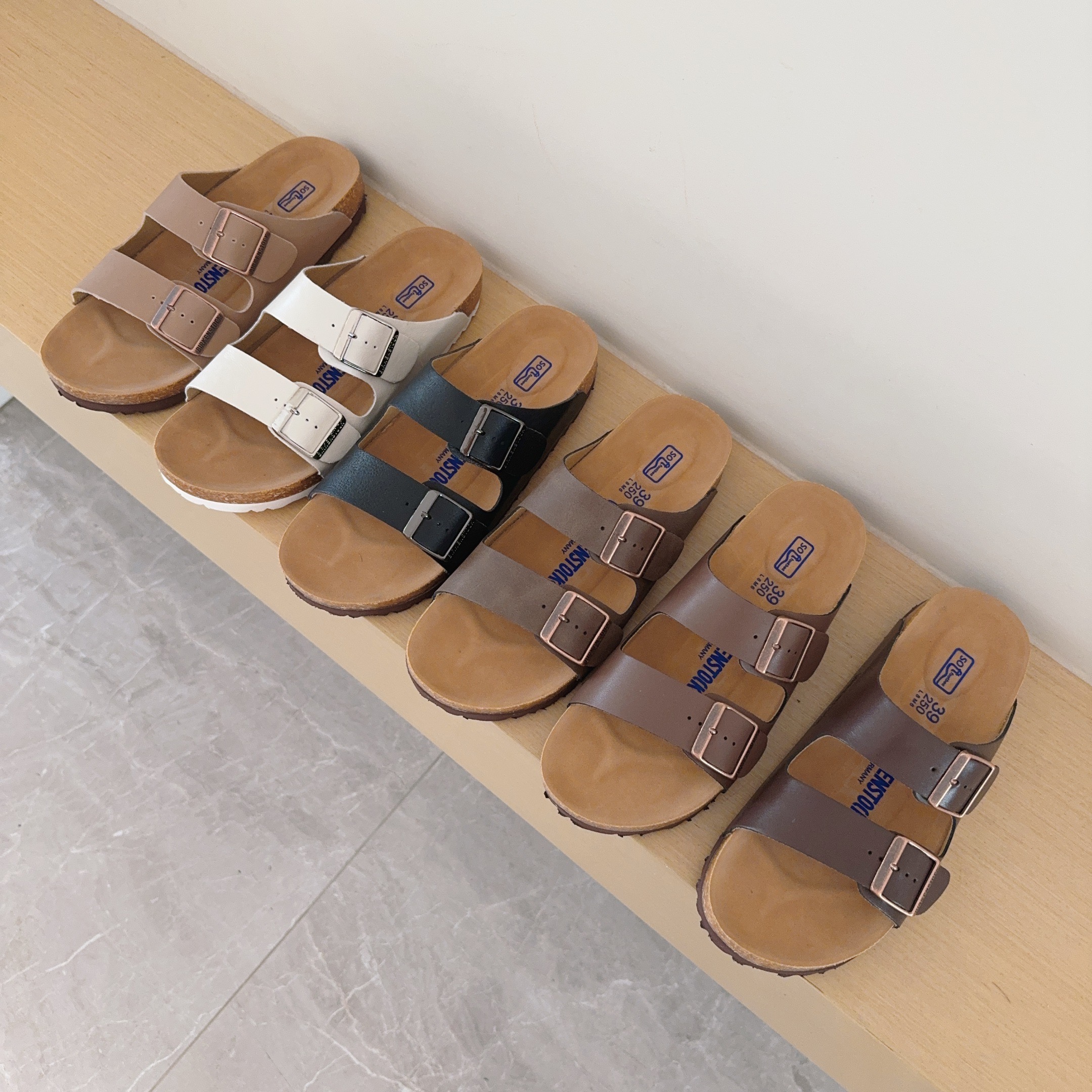 UGG Kids Matte And Gloss Series Birken-Style Two-Strap Sandals Adult And Kids