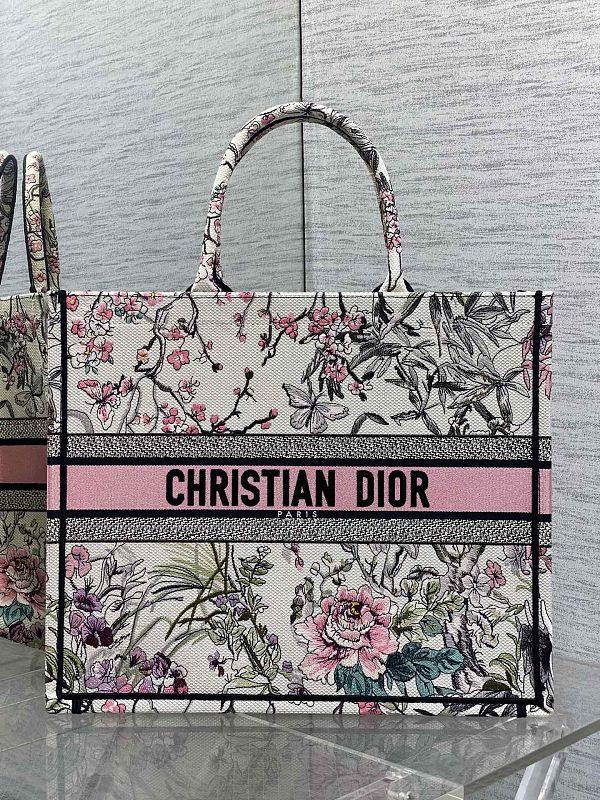 Dior Book Tote Floral Large