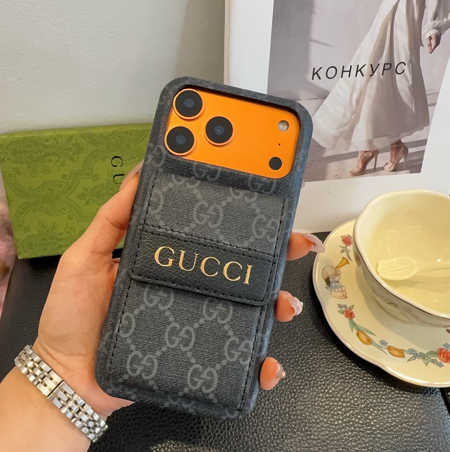 Gucci GG Supreme Monogram Card Holder Wallet Leather Luxury Phone Case