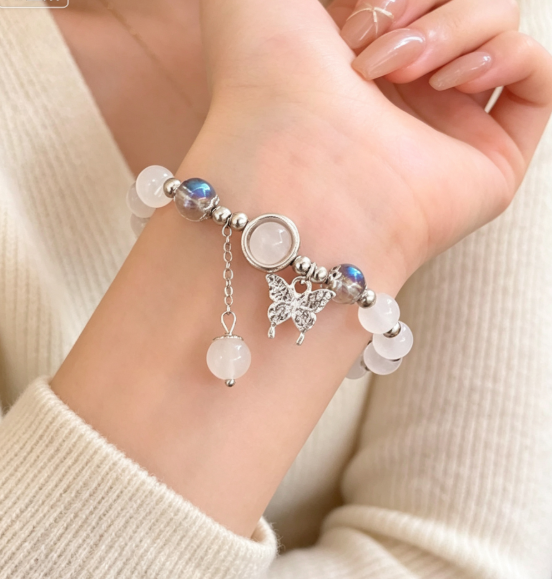 Natural White Quartz Crystal Bracelet with Silver Butterfly Charm, Hand‑made Gemstone Beaded Bracelet for Daily Wear & Gifting