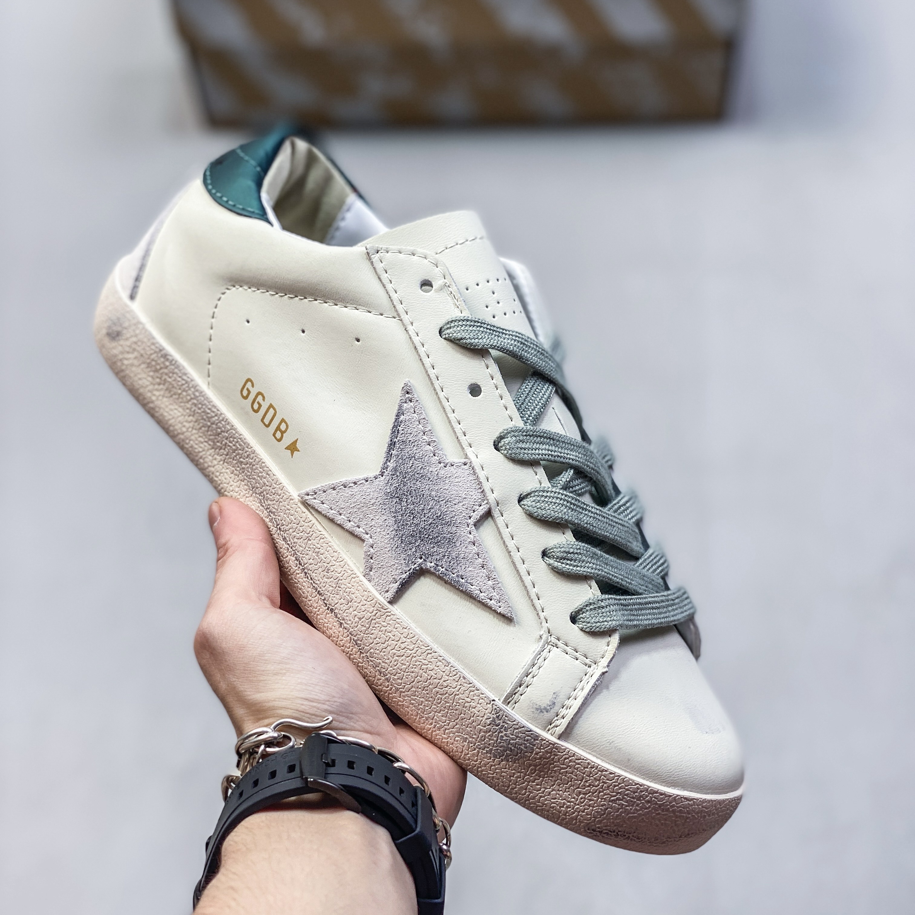 Golden Goose Super-Star