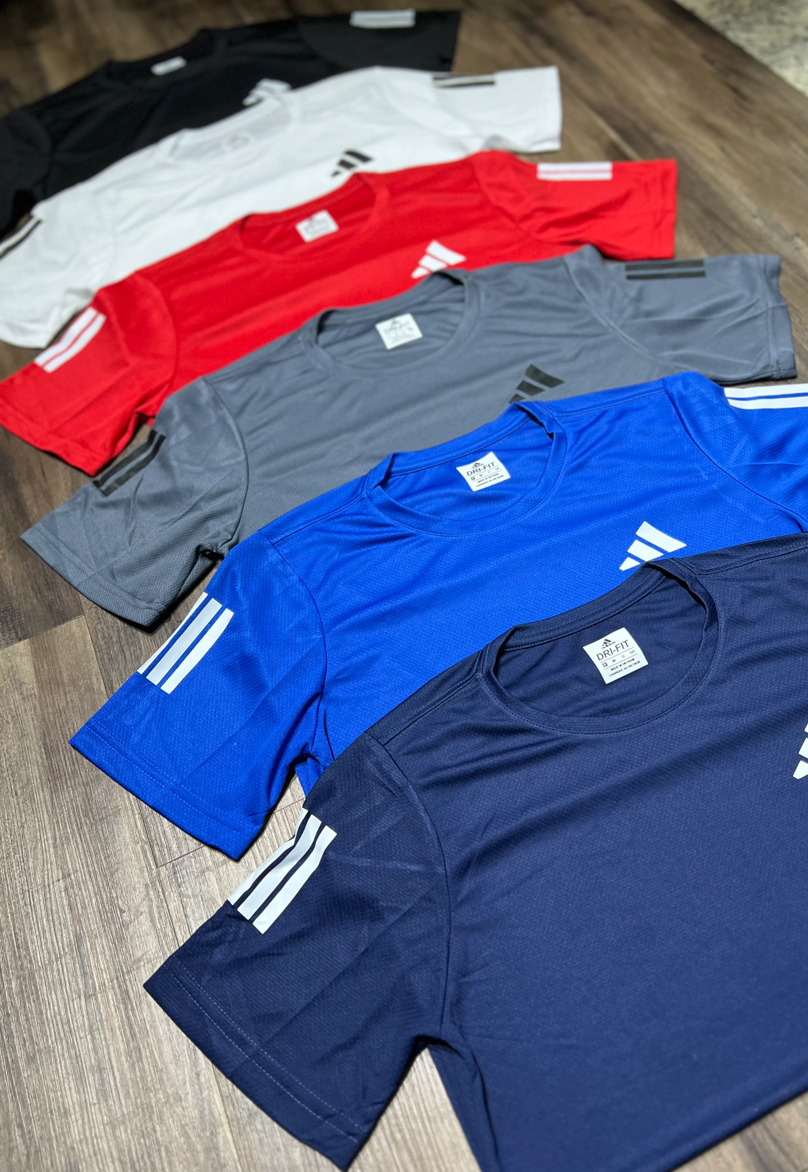 Kit com 6 camisetas  dri-fit