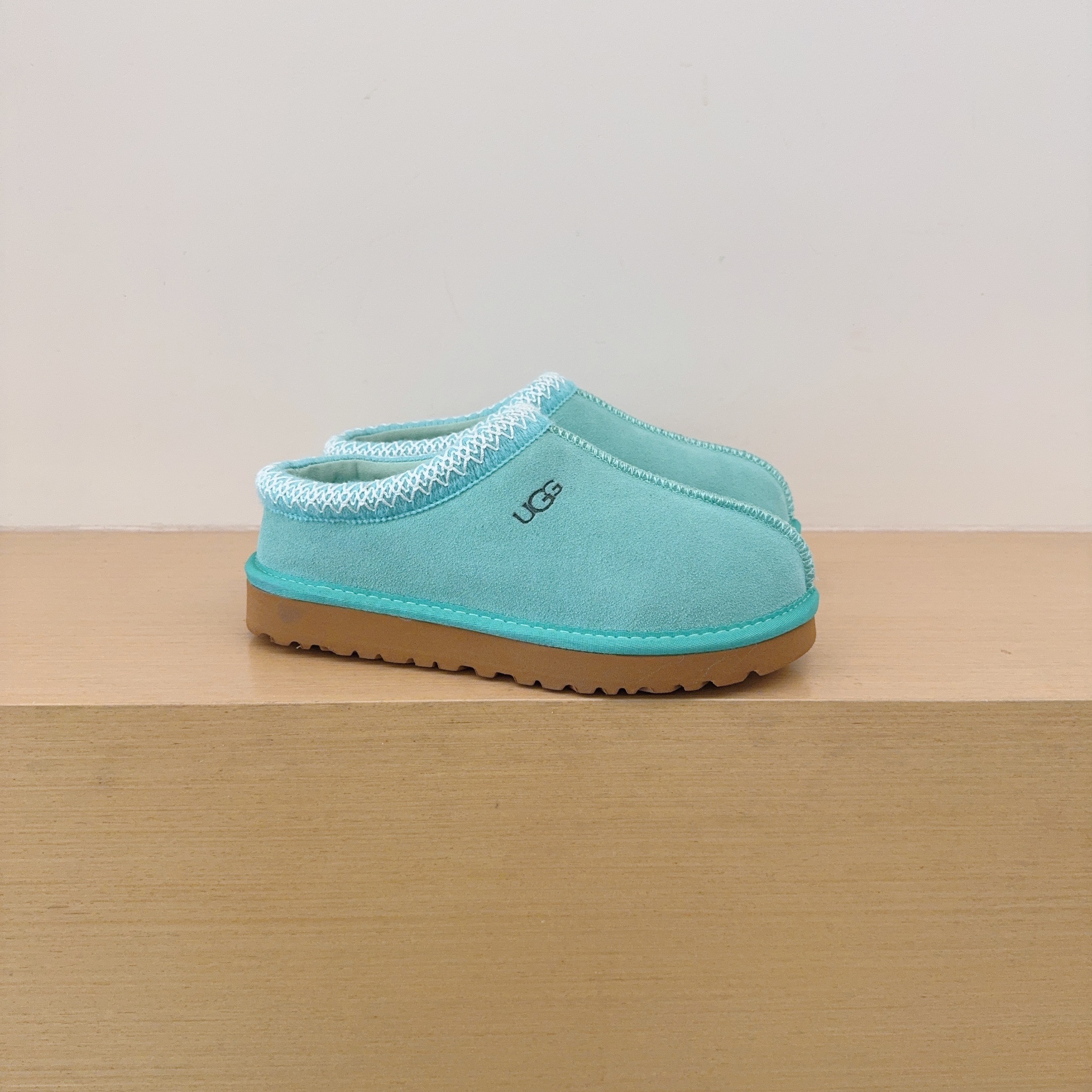 UGG Kids Ethnic Pattern Low Sole