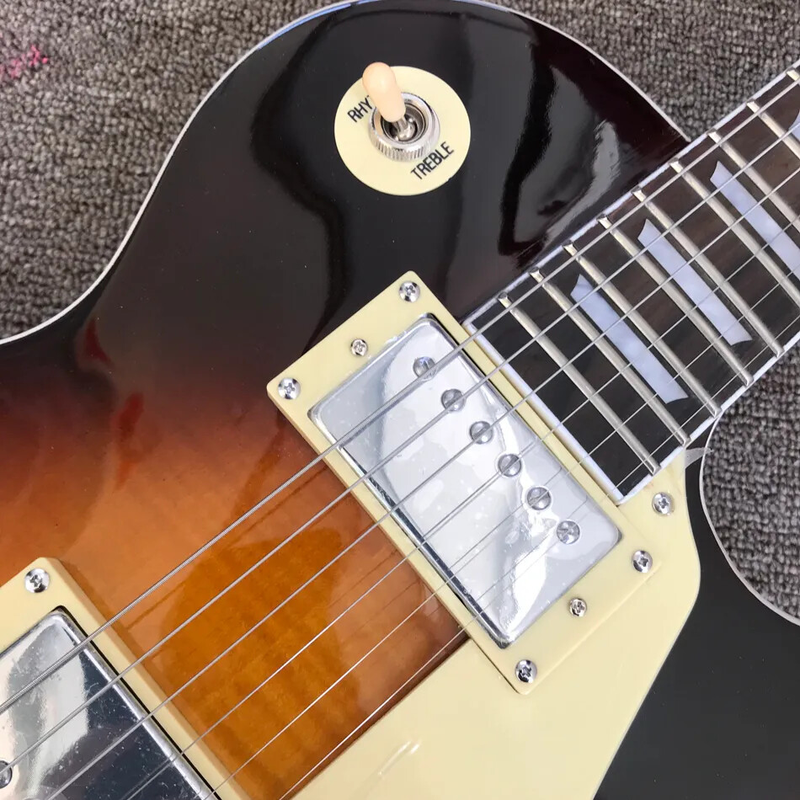 Made in China, High Quality Electric Guitar, Rosewoodd Fingerboard