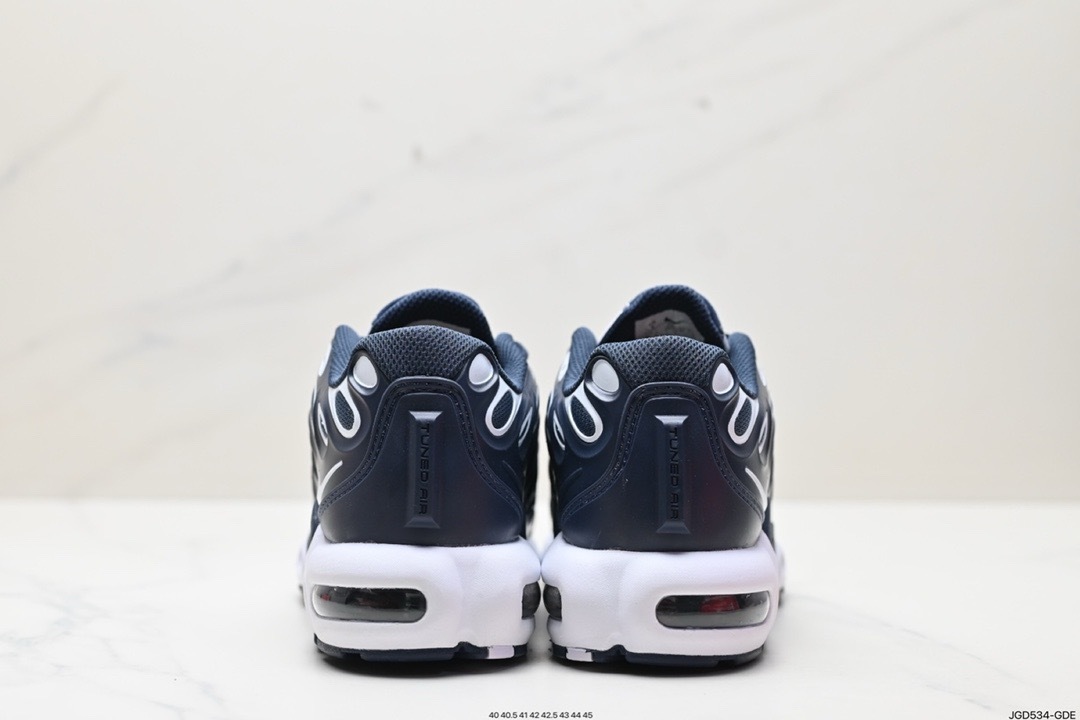 Air Max Plus Drift 61
