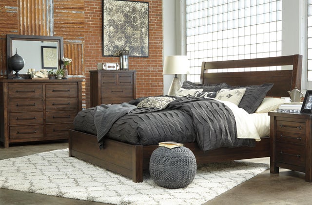 Starmore Panel Bed