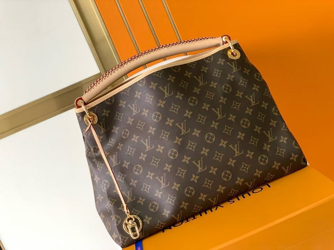 LV Tote Bag
