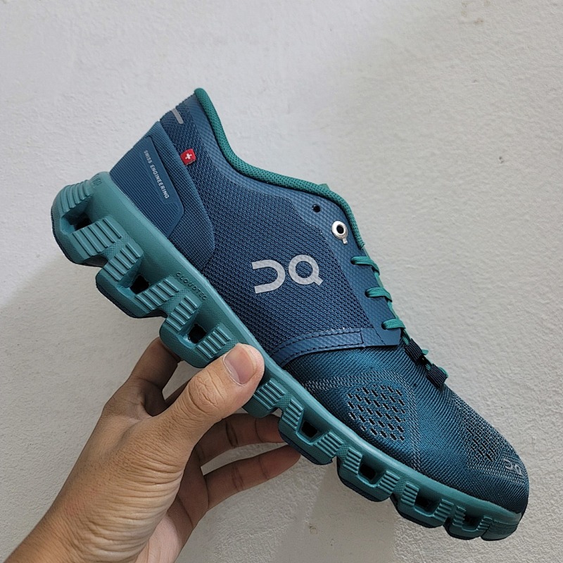 On Cloud 5 colour options