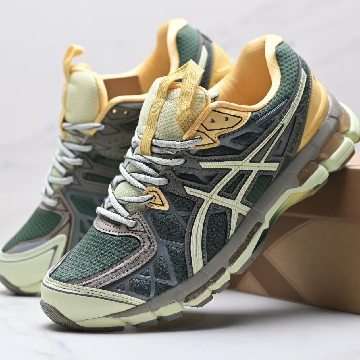 ASICS Gel-Kayano 20
