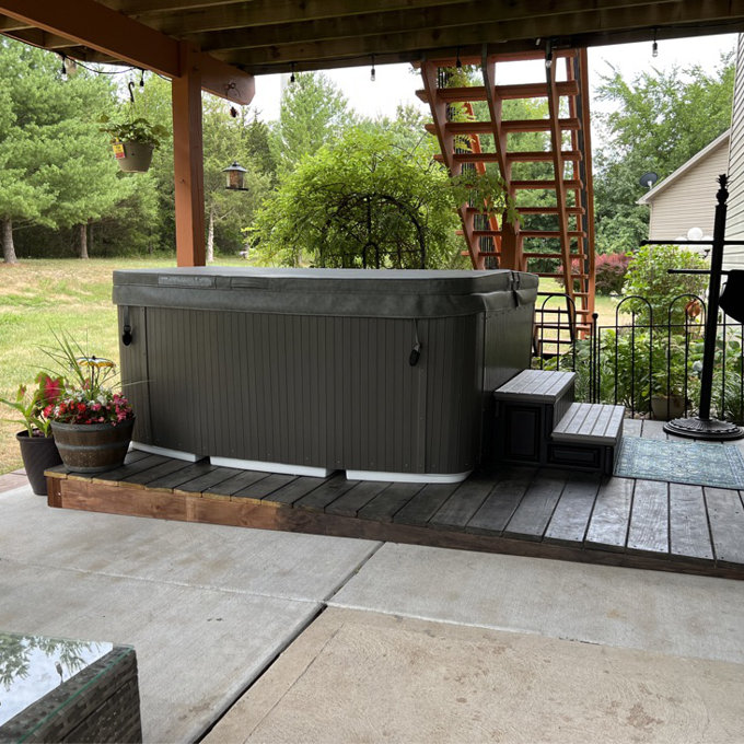 Lifesmart Spas Leganza 6 - Person 90 - Jet Rectangular Hot Tub