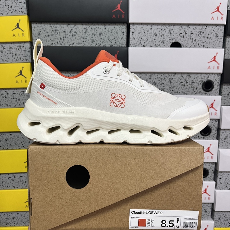 LOEWE x On Cloudtilt 2.0