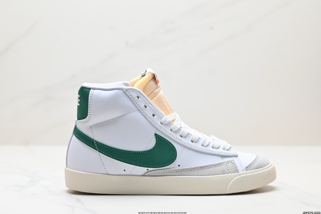 Blazer Mid Detail 26