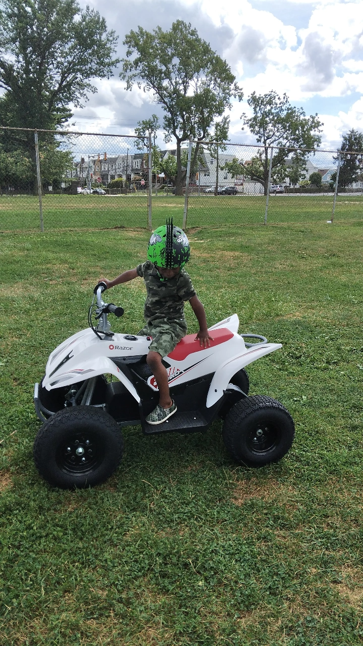 Razor Dirt Quad 500 for Kids Ages 14+ - 36V Electric 4-Wheeler