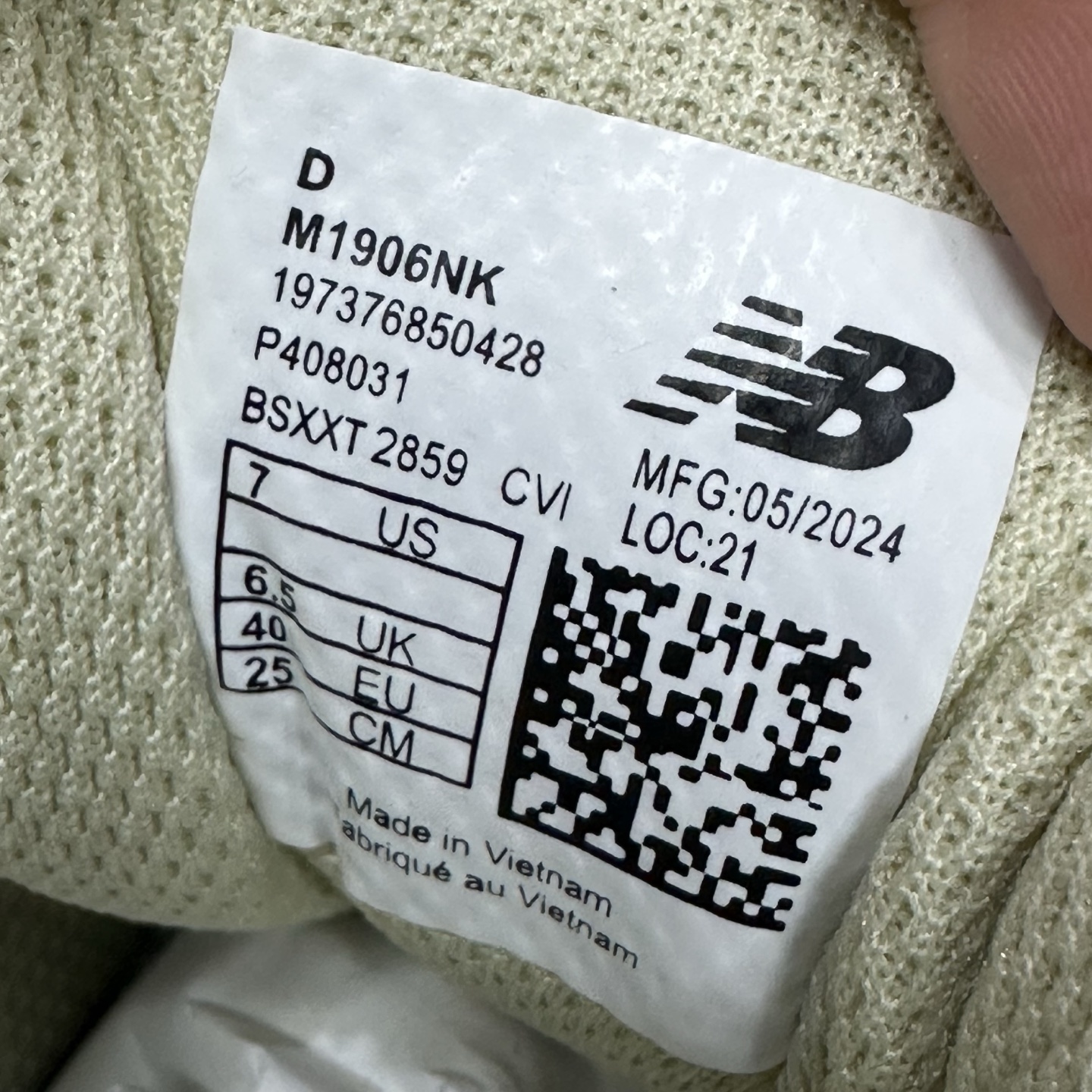 New Balance 1906 Sneakers detail 3