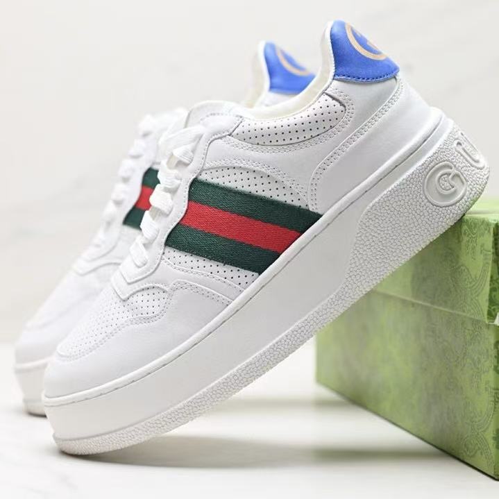 Gucci GG Supreme