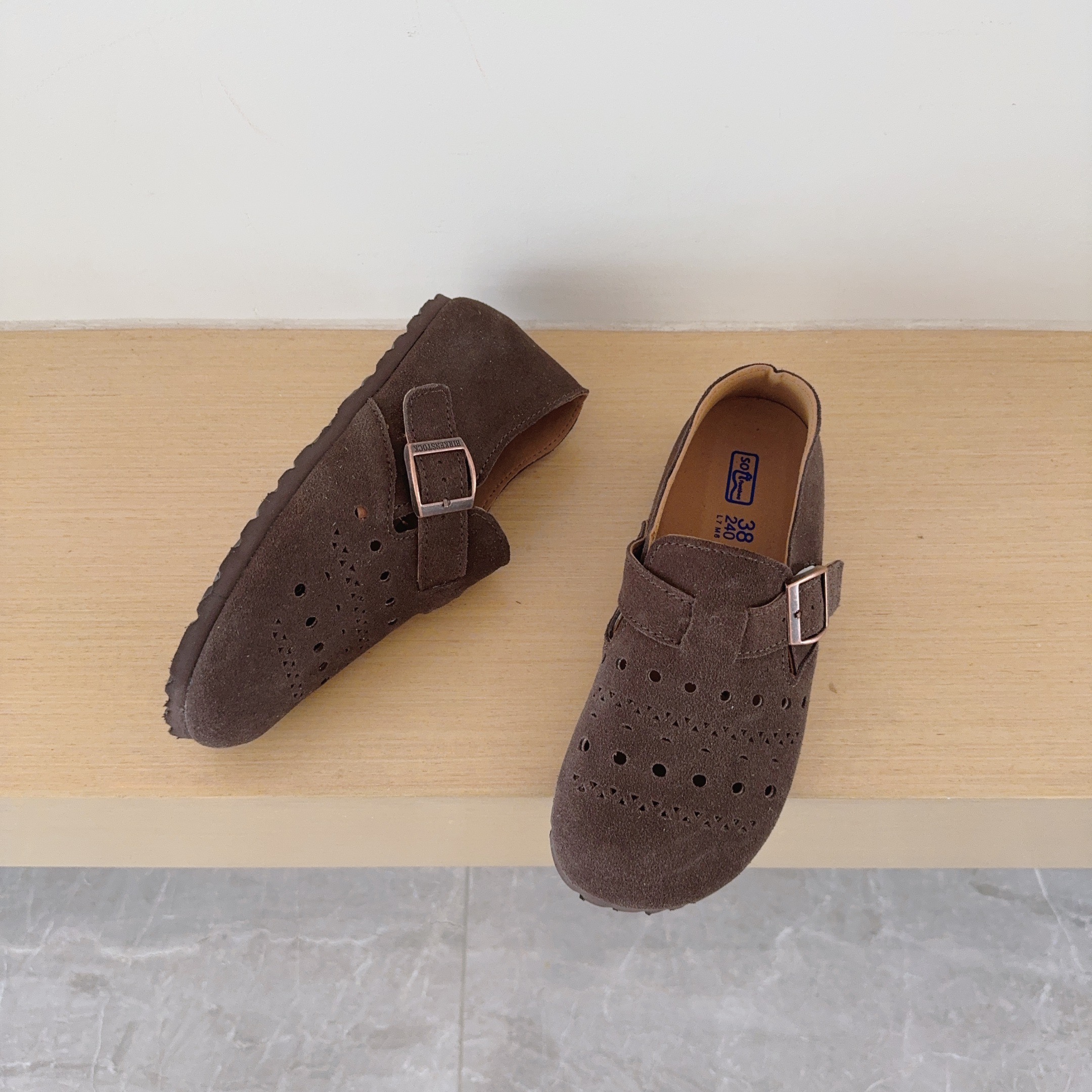 Cutout Birken-Style Back-Covered Shoes