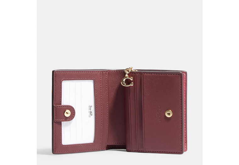 COAthtCH Classic Wallet