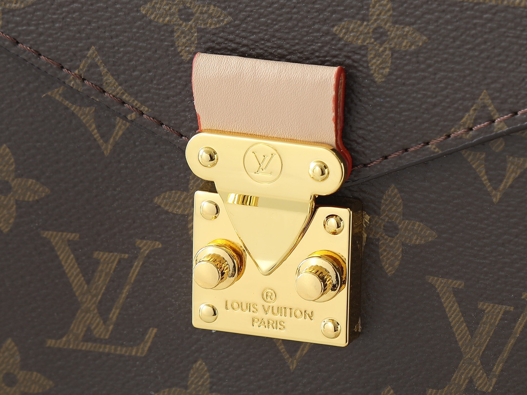 LV Hobo Métis handbag