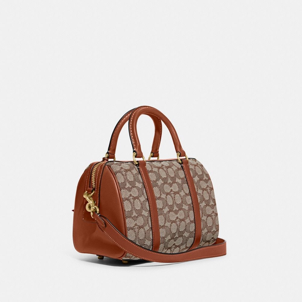 COAthtCH Classic handbags