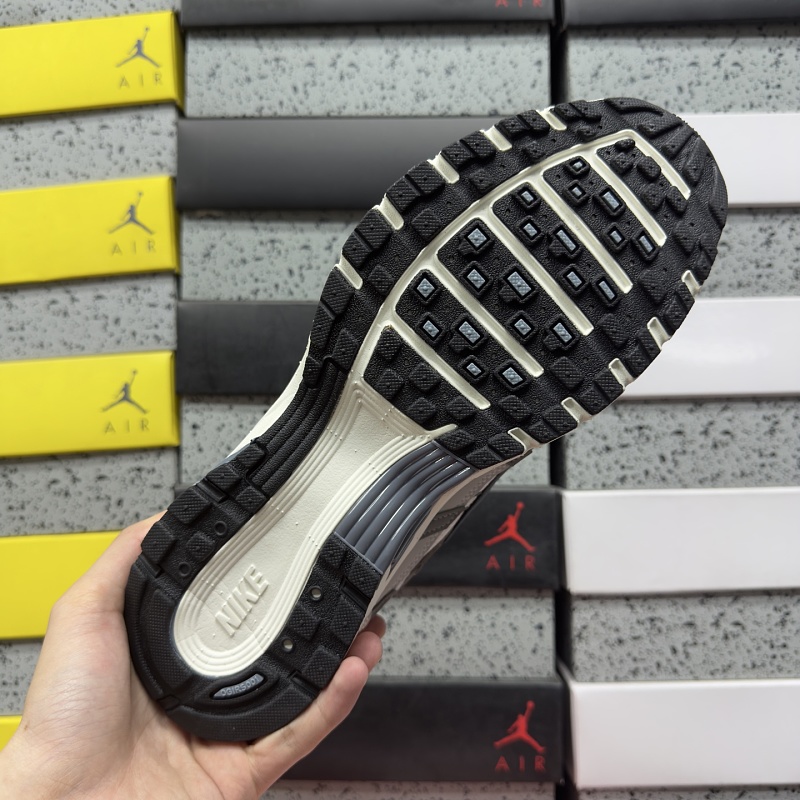 Nike P-6000