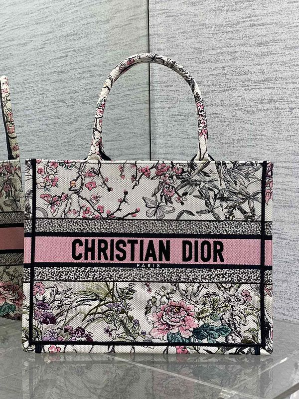 Dior Book Tote Medium Pink Botanical
