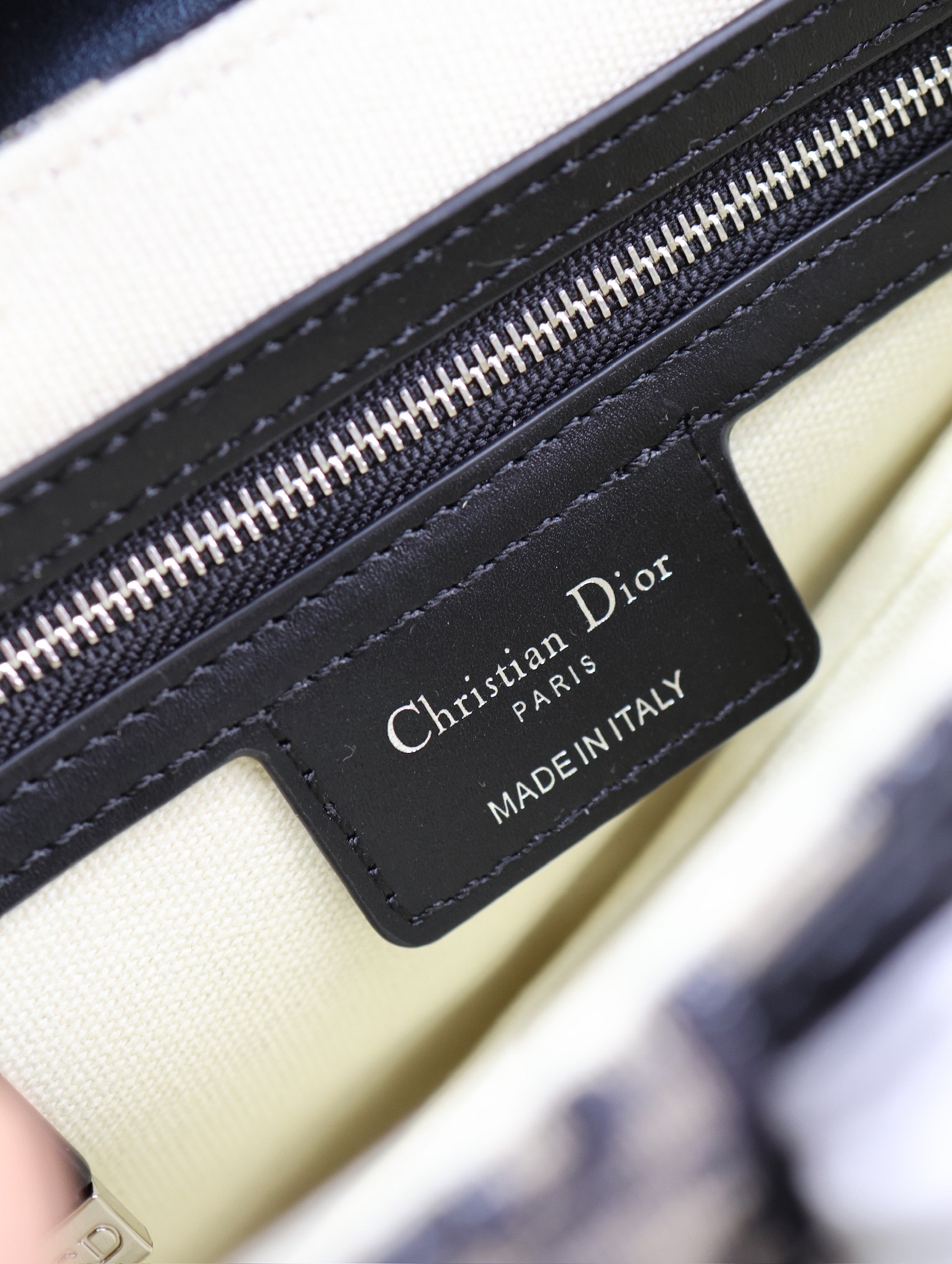 Dior Saddle Shoulder Bag