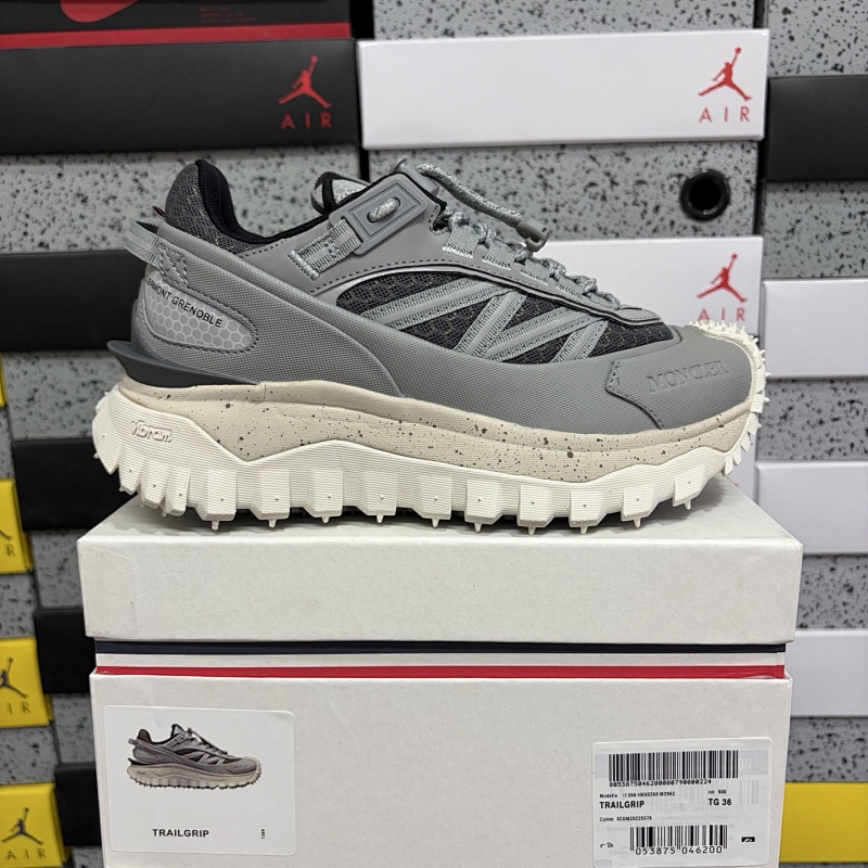 Moncler Trailgrip Gore-Tex 14