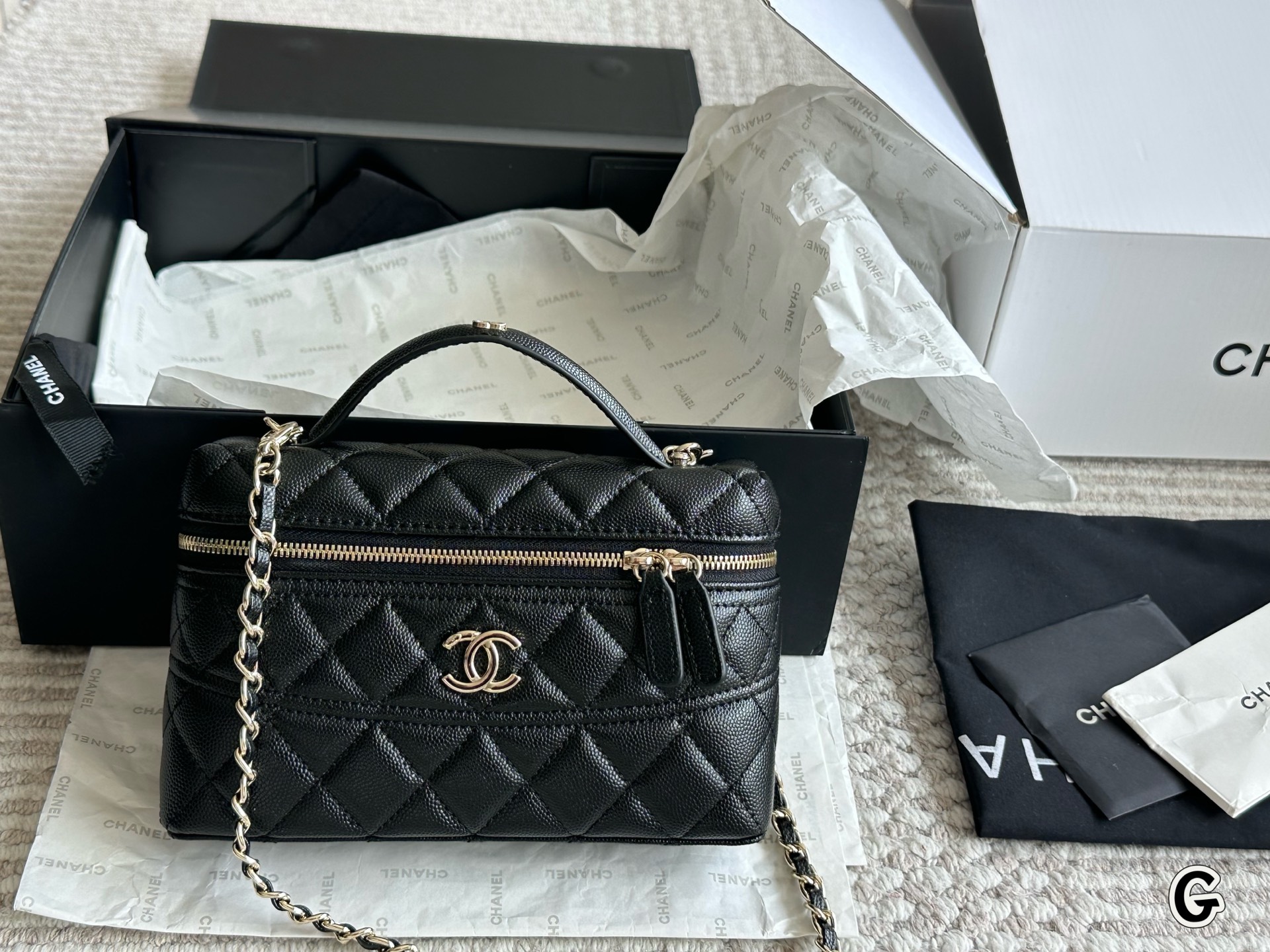 Chanel 25c's best-selling lp box bag